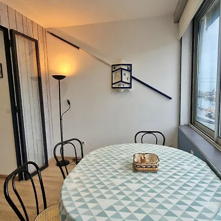 Magnifique D'architecte 3* Sur Apartamento